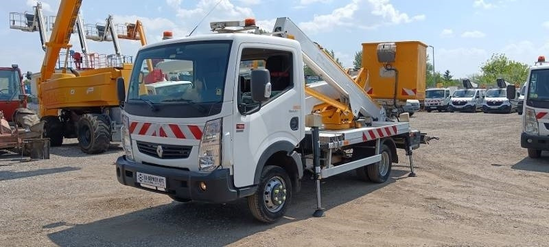 Renault Maxity Multitel MX200 - 20 m - Autopacēlājs: foto 2 Renault Maxity Multitel MX200 - 20 m - Autopacēlājs: foto 2