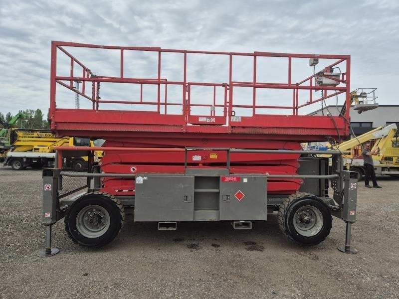 SkyJack SJ9241 - 14,5 m - 4x4 - Šķērveida pacēlājs: foto 5 SkyJack SJ9241 - 14,5 m - 4x4 - Šķērveida pacēlājs: foto 5