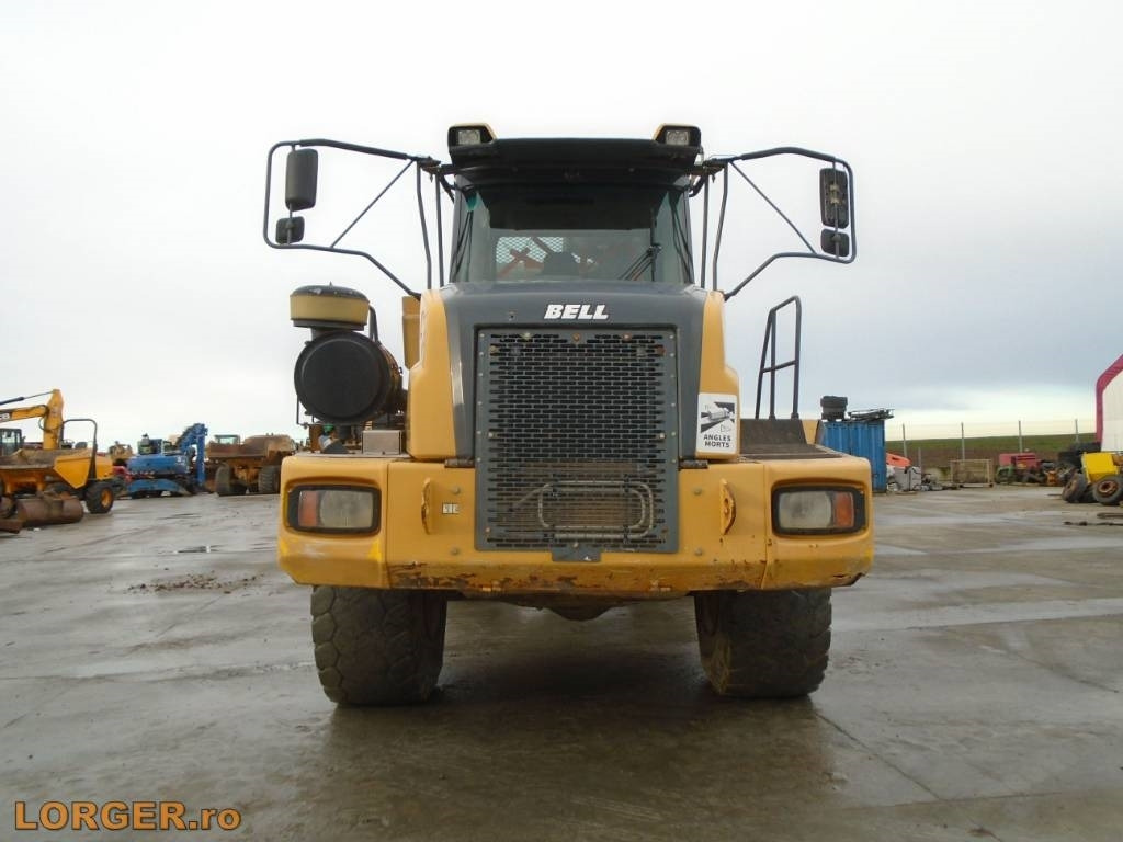 Bell B 35 D - Artikulētias pašizgāzējs: foto 5 Bell B 35 D - Artikulētias pašizgāzējs: foto 5