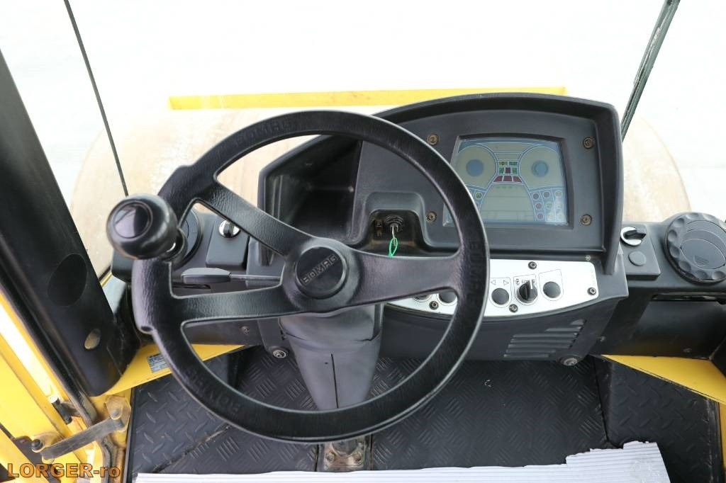 Vibrorullis Bomag BW 216 D H-4: foto 13