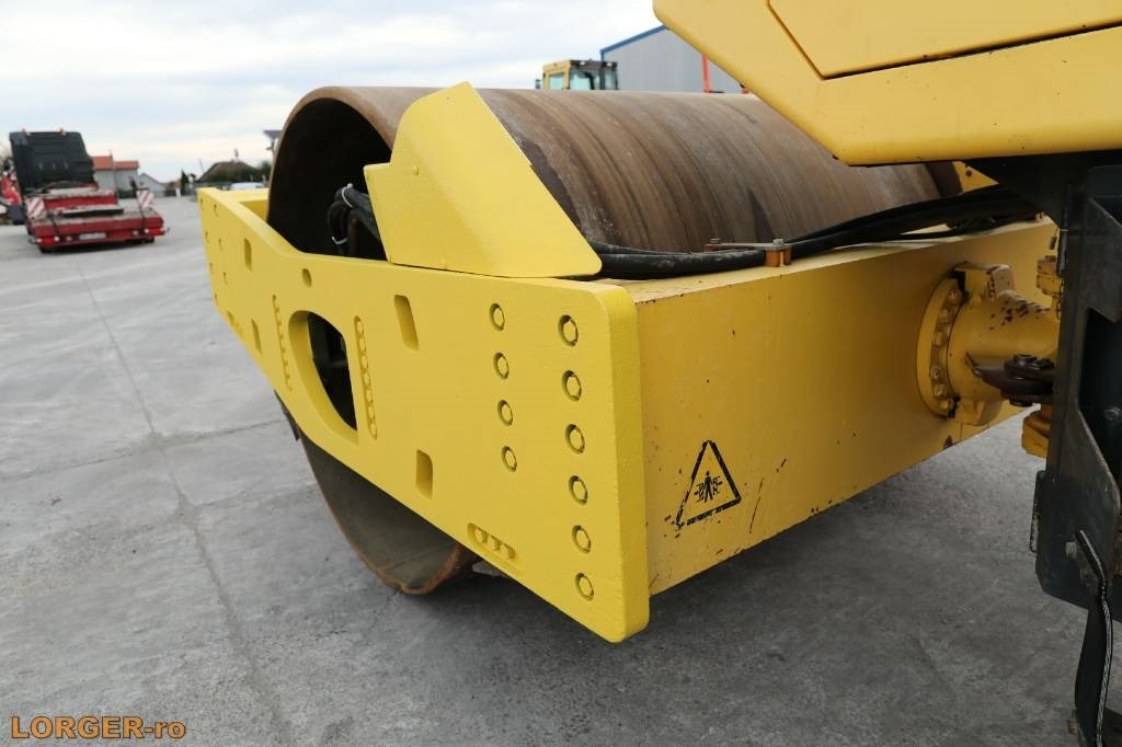 Vibrorullis Bomag BW 216 D H-4: foto 7