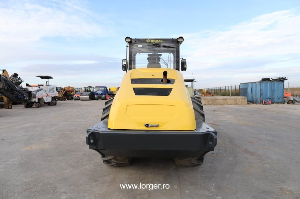 Bomag BW 219 D H-5 - Vibrorullis: foto 4 Bomag BW 219 D H-5 - Vibrorullis: foto 4