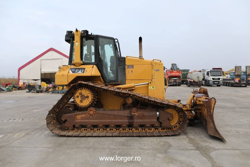 CAT D 6 N  - Buldozers: foto 1 CAT D 6 N  - Buldozers: foto 1