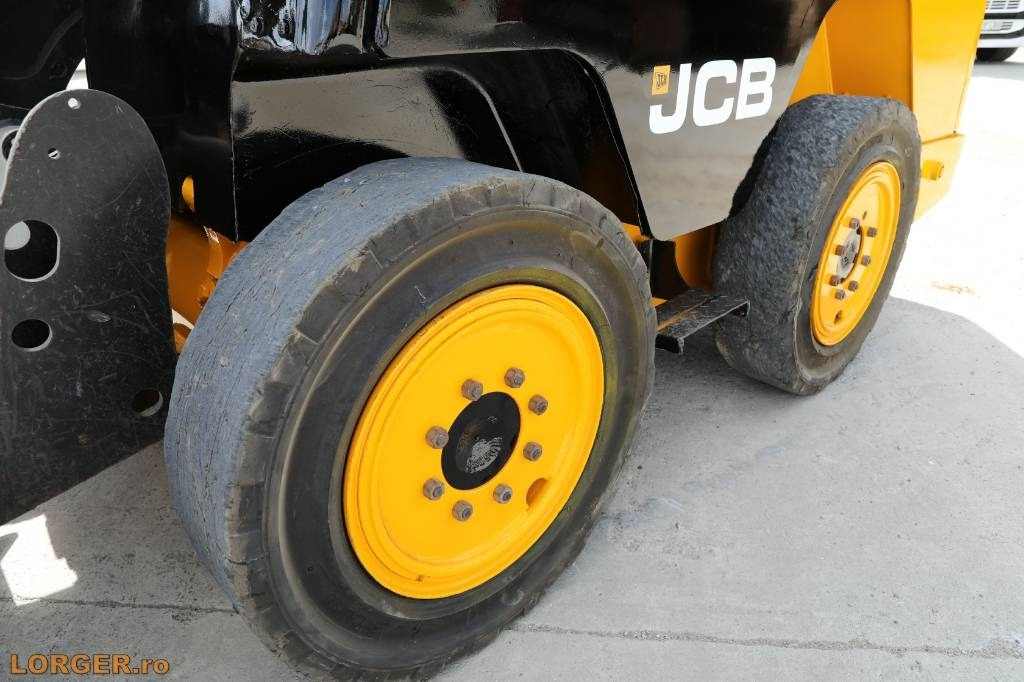 Kompaktiekrāvējs JCB 260 ECO: foto 13