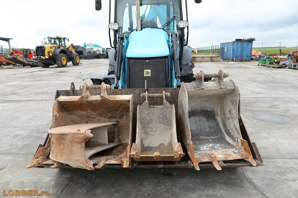 Ekskavators-iekrāvējs JCB 3 CX 14: foto 8 Ekskavators-iekrāvējs JCB 3 CX 14: foto 8