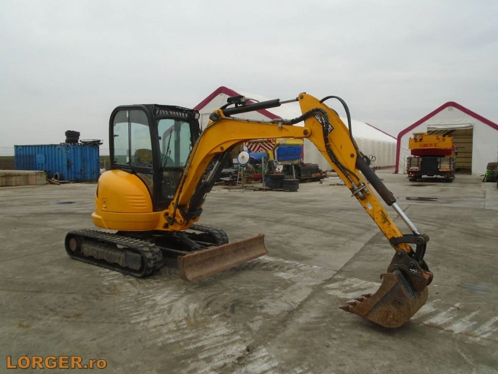 JCB 8035 ZTS - Mini-ekskavators: foto 4 JCB 8035 ZTS - Mini-ekskavators: foto 4