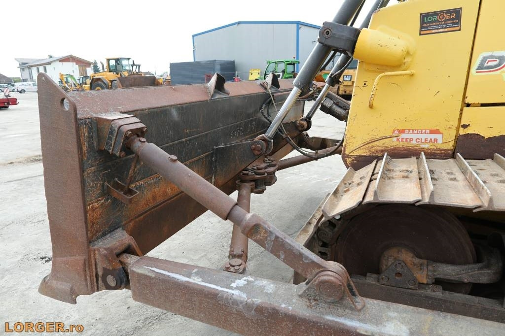 New Holland D 180 - Buldozers: foto 5 New Holland D 180 - Buldozers: foto 5