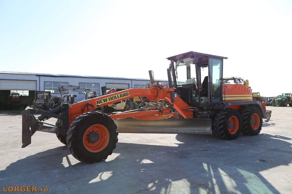 New Holland F 156.6 A with 3D GPS System - Greiders: foto 4 New Holland F 156.6 A with 3D GPS System - Greiders: foto 4