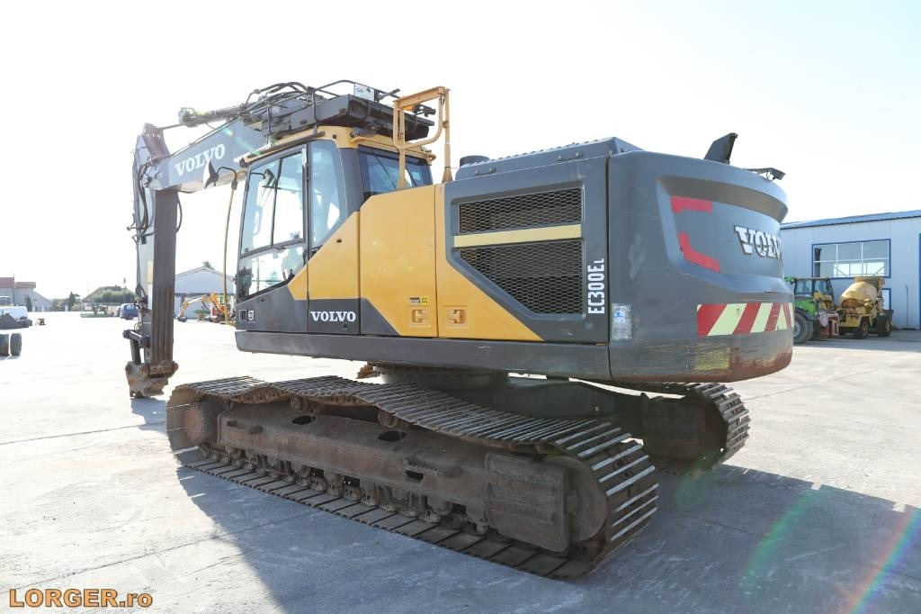 Volvo EC 300 EL - Kāpurķēžu ekskavators: foto 2 Volvo EC 300 EL - Kāpurķēžu ekskavators: foto 2