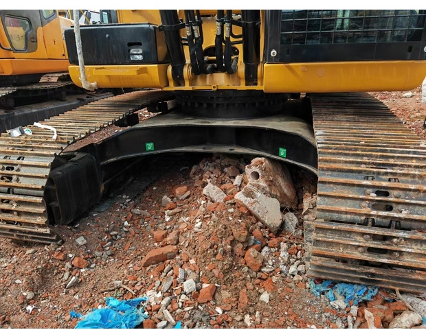 Kāpurķēžu ekskavators 2020 Caterpillar 320DL: foto 7