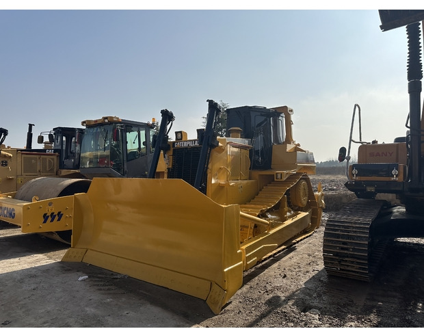 2022 Caterpillar D8R - Buldozers: foto 1 2022 Caterpillar D8R - Buldozers: foto 1