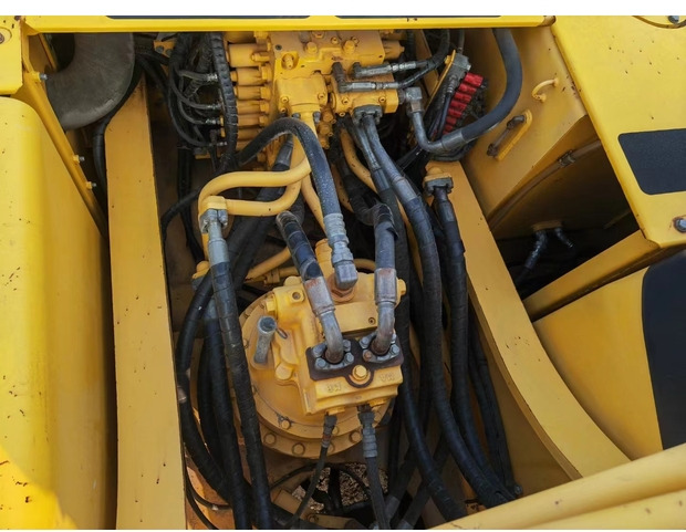 2022 Komatsu PC360-7 - Kāpurķēžu ekskavators: foto 4 2022 Komatsu PC360-7 - Kāpurķēžu ekskavators: foto 4