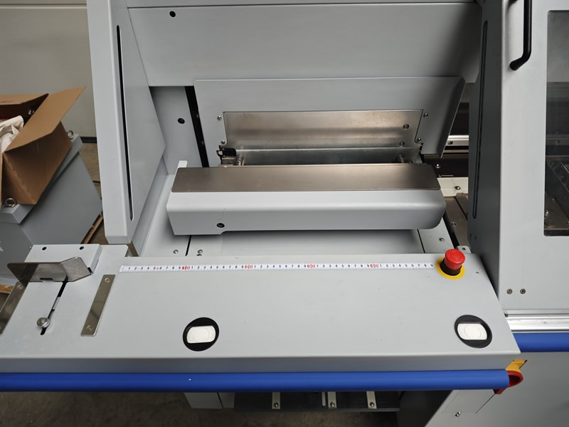 Horizon BQ-270V | 371.000 | 2011 - Iesiešanas mašīna: foto 5 Horizon BQ-270V | 371.000 | 2011 - Iesiešanas mašīna: foto 5