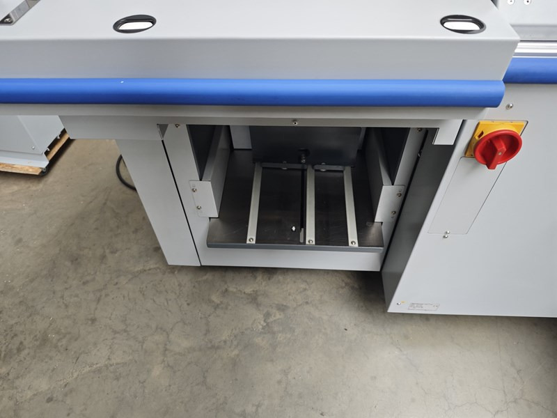 Horizon BQ-270V | 371.000 | 2011 - Iesiešanas mašīna: foto 3 Horizon BQ-270V | 371.000 | 2011 - Iesiešanas mašīna: foto 3