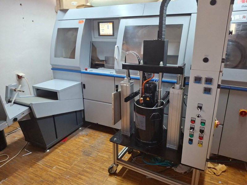 Horizon BQ-470 | 2009 | 800.000 - Iesiešanas mašīna: foto 1 Horizon BQ-470 | 2009 | 800.000 - Iesiešanas mašīna: foto 1