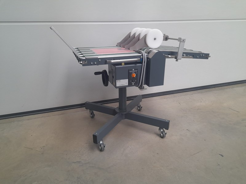 Horizon LCV-54 - Locīšanas mašīna: foto 5 Horizon LCV-54 - Locīšanas mašīna: foto 5