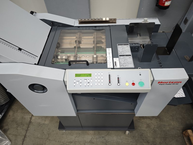 Horizon PF-40 | 2014 - Locīšanas mašīna: foto 2 Horizon PF-40 | 2014 - Locīšanas mašīna: foto 2