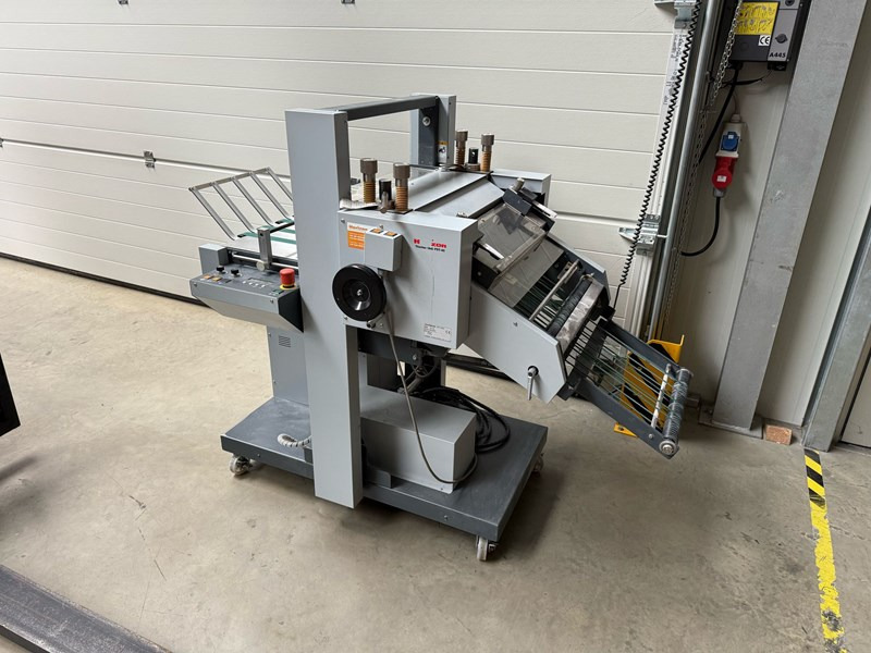 Horizon PST-40 - Locīšanas mašīna: foto 3 Horizon PST-40 - Locīšanas mašīna: foto 3