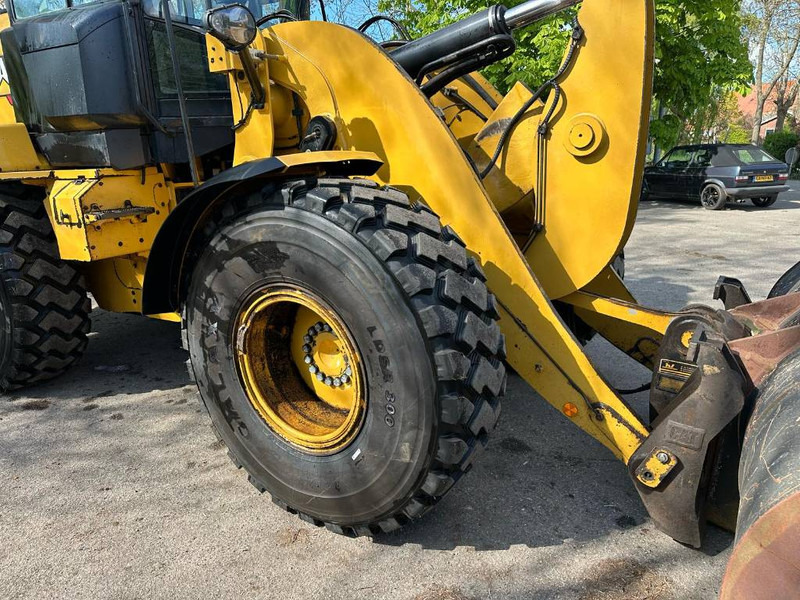 Riteņu iekrāvējs Cat 930M new tires!: foto 16