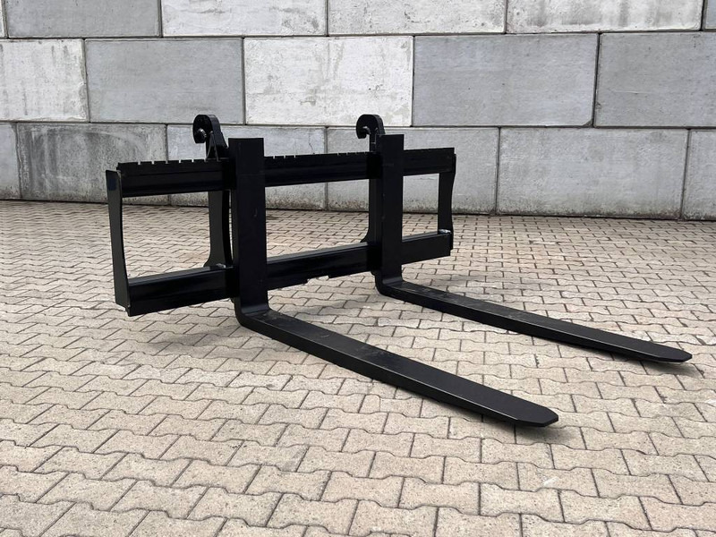 Jaunā Dakšas - Celtniecības tehnika Volvo Palletforks 8 tons: foto 1