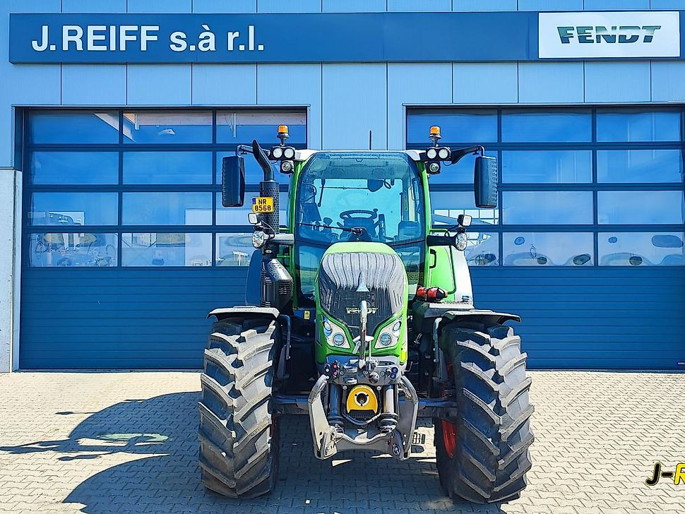 J.Reiff Sarl
Herr Stefan Neukirch - 77 Z.I in den - Traktors: foto 2 J.Reiff Sarl
Herr Stefan Neukirch - 77 Z.I in den - Traktors: foto 2