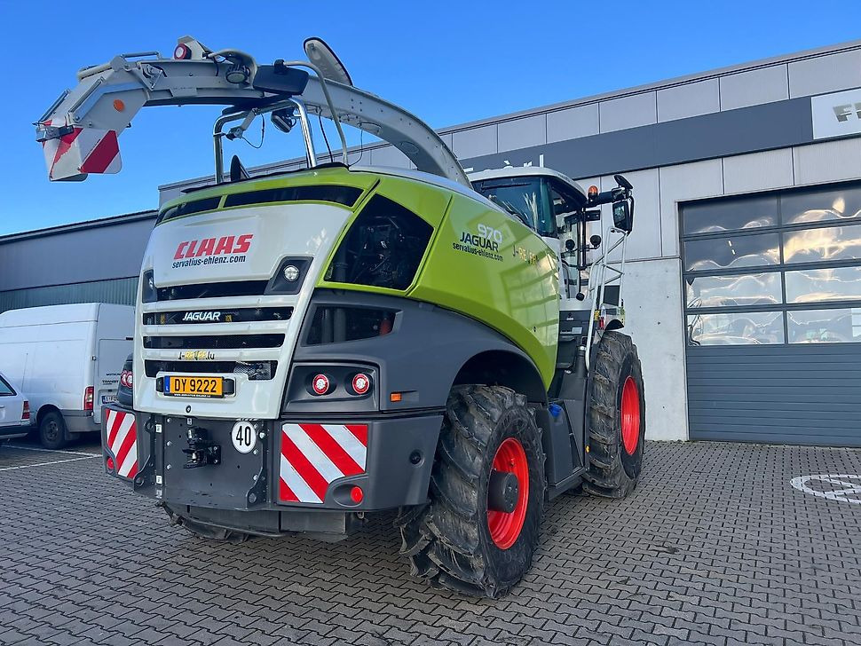 J.Reiff Sarl
Herr Stefan Neukirch - 77 Z.I in den - Lopbarības kombains: foto 4 J.Reiff Sarl
Herr Stefan Neukirch - 77 Z.I in den - Lopbarības kombains: foto 4