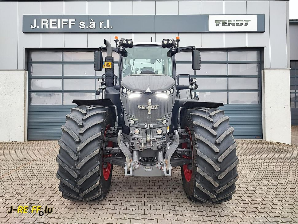 J.Reiff Sarl
Herr Stefan Neukirch - 77 Z.I in den - Traktors: foto 2 J.Reiff Sarl
Herr Stefan Neukirch - 77 Z.I in den - Traktors: foto 2