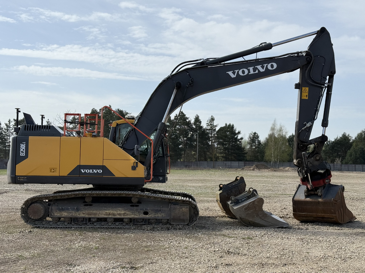 Kāpurķēžu ekskavators Volvo EC 250 EL: foto 9