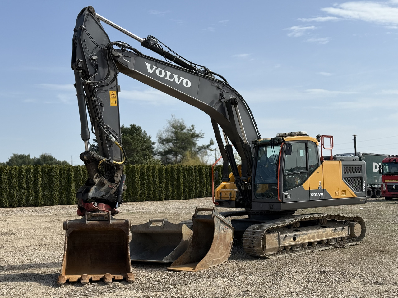 Volvo EC 250 EL - Kāpurķēžu ekskavators: foto 1 Volvo EC 250 EL - Kāpurķēžu ekskavators: foto 1