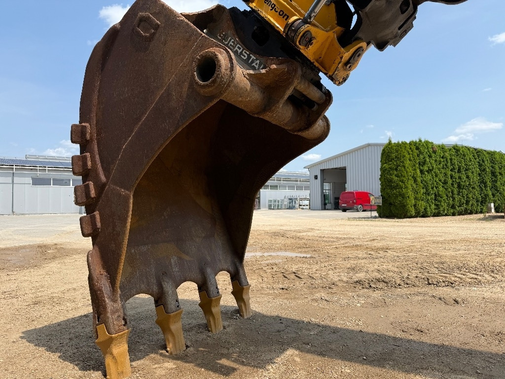 Volvo EC 300 EL - Kāpurķēžu ekskavators: foto 4 Volvo EC 300 EL - Kāpurķēžu ekskavators: foto 4
