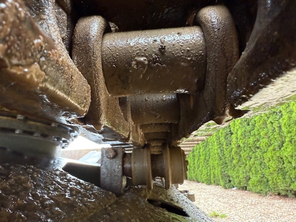 Kāpurķēžu ekskavators Volvo ECR 235 EL: foto 31