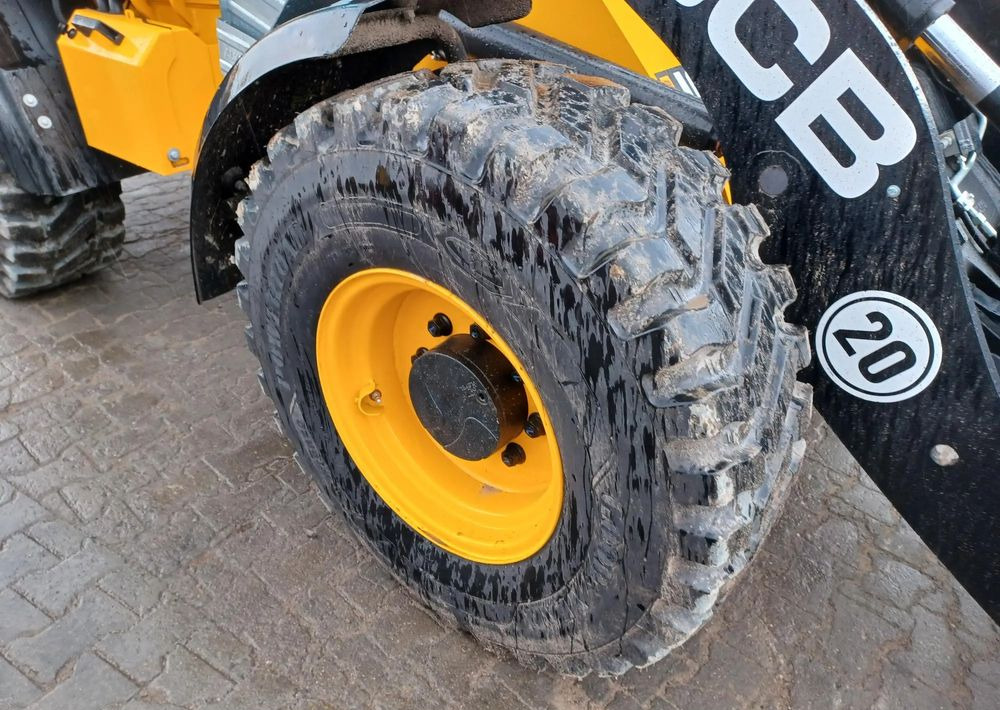 Riteņu iekrāvējs JCB 409: foto 12