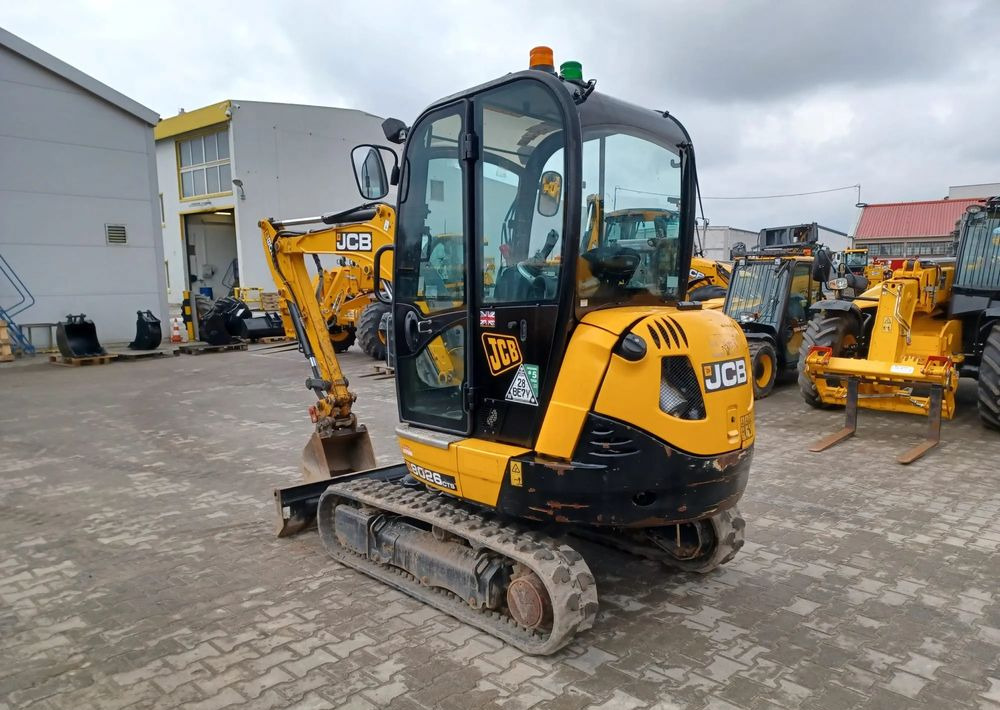 JCB 8026 - Mini-ekskavators: foto 4 JCB 8026 - Mini-ekskavators: foto 4