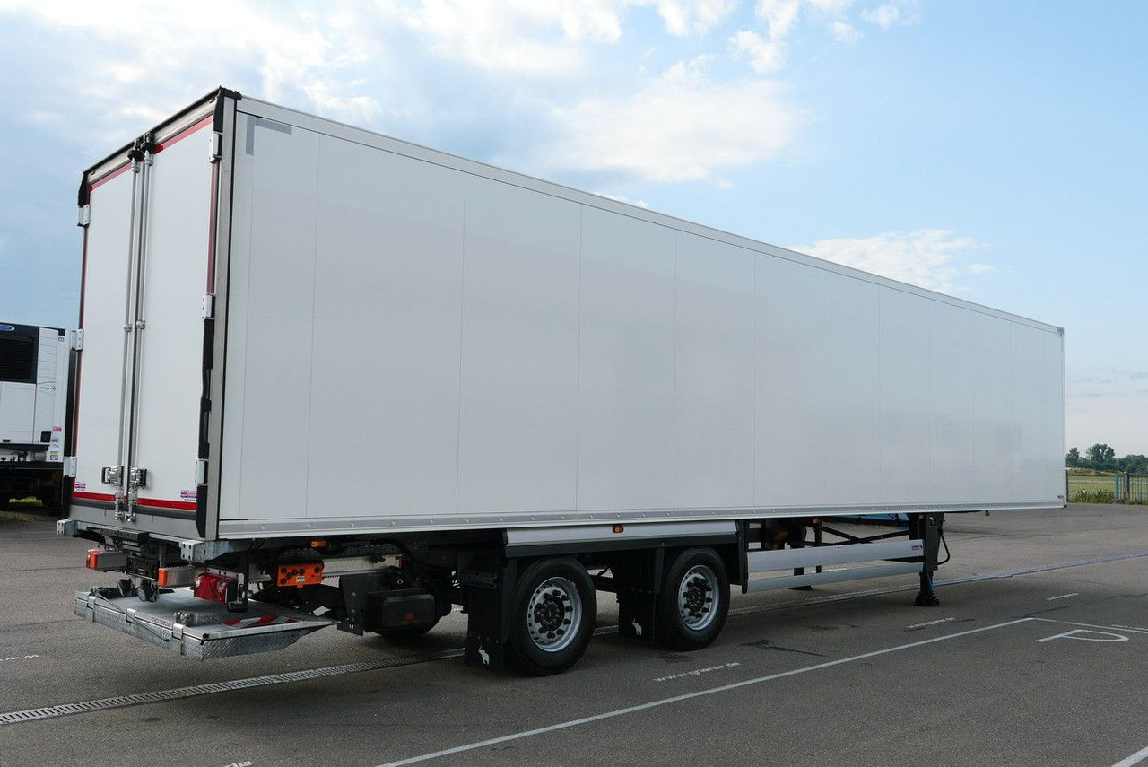 Schmitz Cargobull SKO 18/ LZG CITY /COOL V7 LBW /TRIDEC /FP 45 - Puspiekabe slēgtā virsbūve: foto 2 Schmitz Cargobull SKO 18/ LZG CITY /COOL V7 LBW /TRIDEC /FP 45 - Puspiekabe slēgtā virsbūve: foto 2