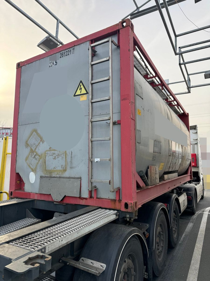 26.000 Lit V4A Heizung Isolierung ADR gültig - Puspiekabe cisterna: foto 1 26.000 Lit V4A Heizung Isolierung ADR gültig - Puspiekabe cisterna: foto 1