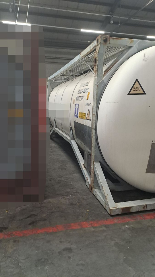 31.000 Liter V4A ADR bis 6/2026 mehrmals vorha - Tank konteiners: foto 1 31.000 Liter V4A ADR bis 6/2026 mehrmals vorha - Tank konteiners: foto 1