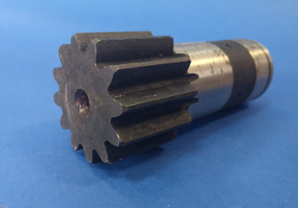 010250A / 6693160 Swing motor shaft for Bobcat 321, Bobcat 322 - Pagrieziena reduktors - Celtniecības tehnika: foto 5 010250A / 6693160 Swing motor shaft for Bobcat 321, Bobcat 322 - Pagrieziena reduktors - Celtniecības tehnika: foto 5