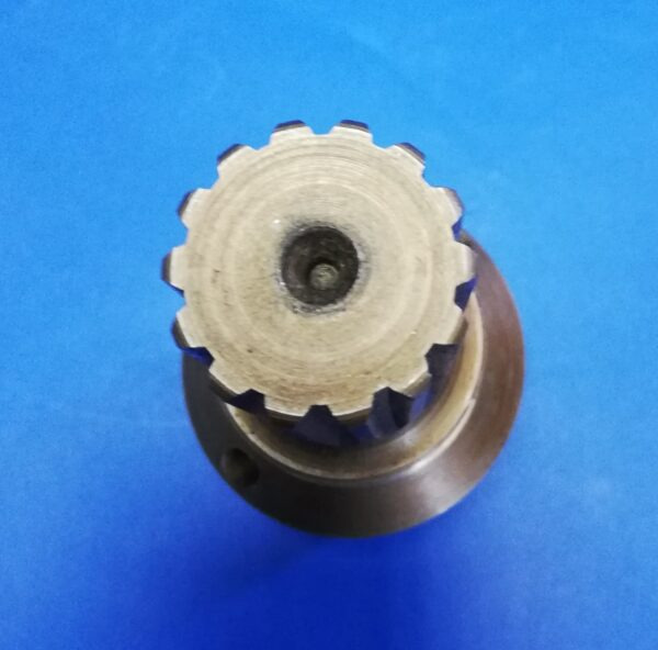 020410A Wałek silnika jazdy – Bobcat 543, 542, 545 (współpracuje z wałkiem 030030A) - Hidrauliskais motors - Celtniecības tehnika: foto 2 020410A Wałek silnika jazdy – Bobcat 543, 542, 545 (współpracuje z wałkiem 030030A) - Hidrauliskais motors - Celtniecības tehnika: foto 2