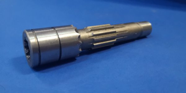 040010A / 6653052 Wałek silnika jazdy do Bobcat 325 - Hidrauliskais motors - Celtniecības tehnika: foto 3 040010A / 6653052 Wałek silnika jazdy do Bobcat 325 - Hidrauliskais motors - Celtniecības tehnika: foto 3