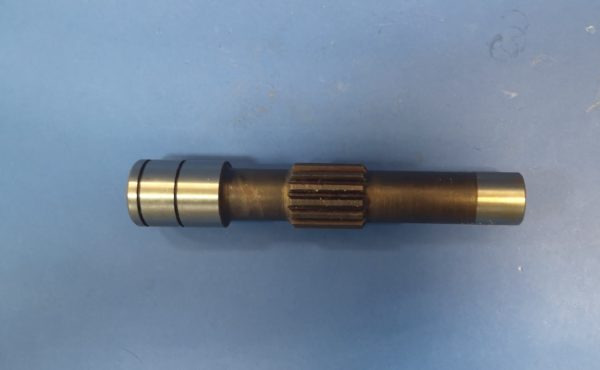 040020A Wałek silnika jazdy Bobcat 425 / 6671903 - Hidrauliskais motors - Celtniecības tehnika: foto 2 040020A Wałek silnika jazdy Bobcat 425 / 6671903 - Hidrauliskais motors - Celtniecības tehnika: foto 2