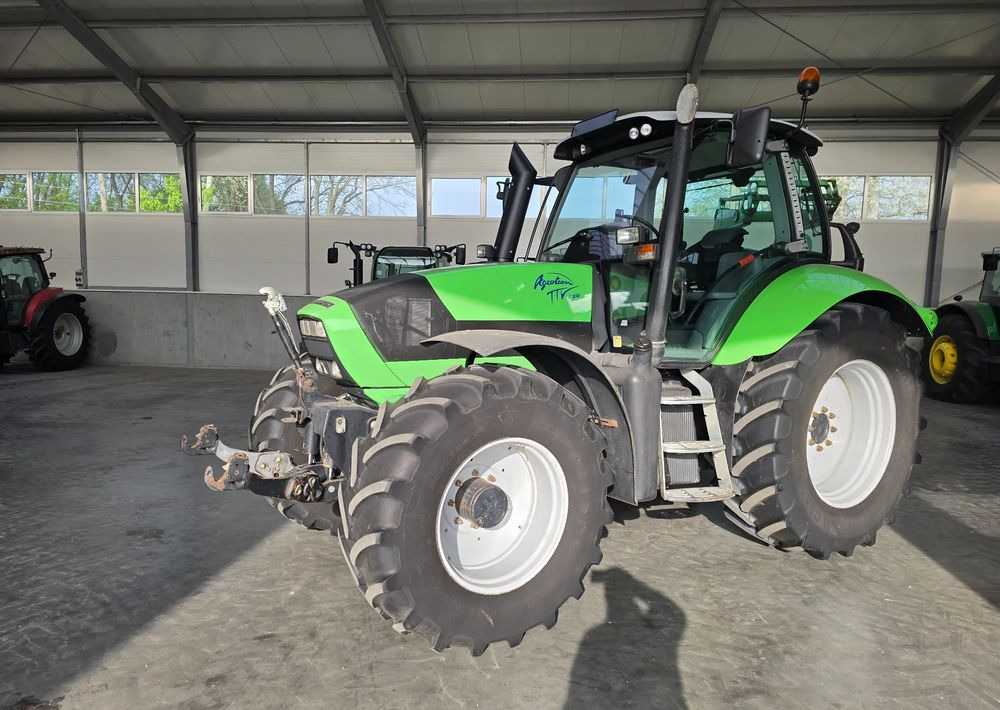 Deutz-Fahr 620 TTV - Traktors: foto 1 Deutz-Fahr 620 TTV - Traktors: foto 1