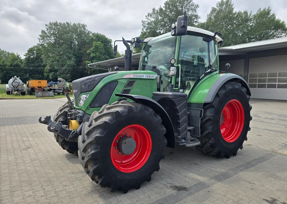 Fendt 722 Vario SCR Profi - Traktors: foto 2 Fendt 722 Vario SCR Profi - Traktors: foto 2