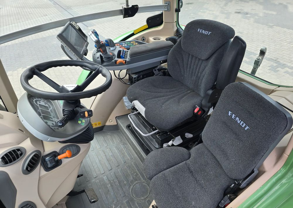 Fendt 722 Vario SCR Profi - Traktors: foto 4 Fendt 722 Vario SCR Profi - Traktors: foto 4