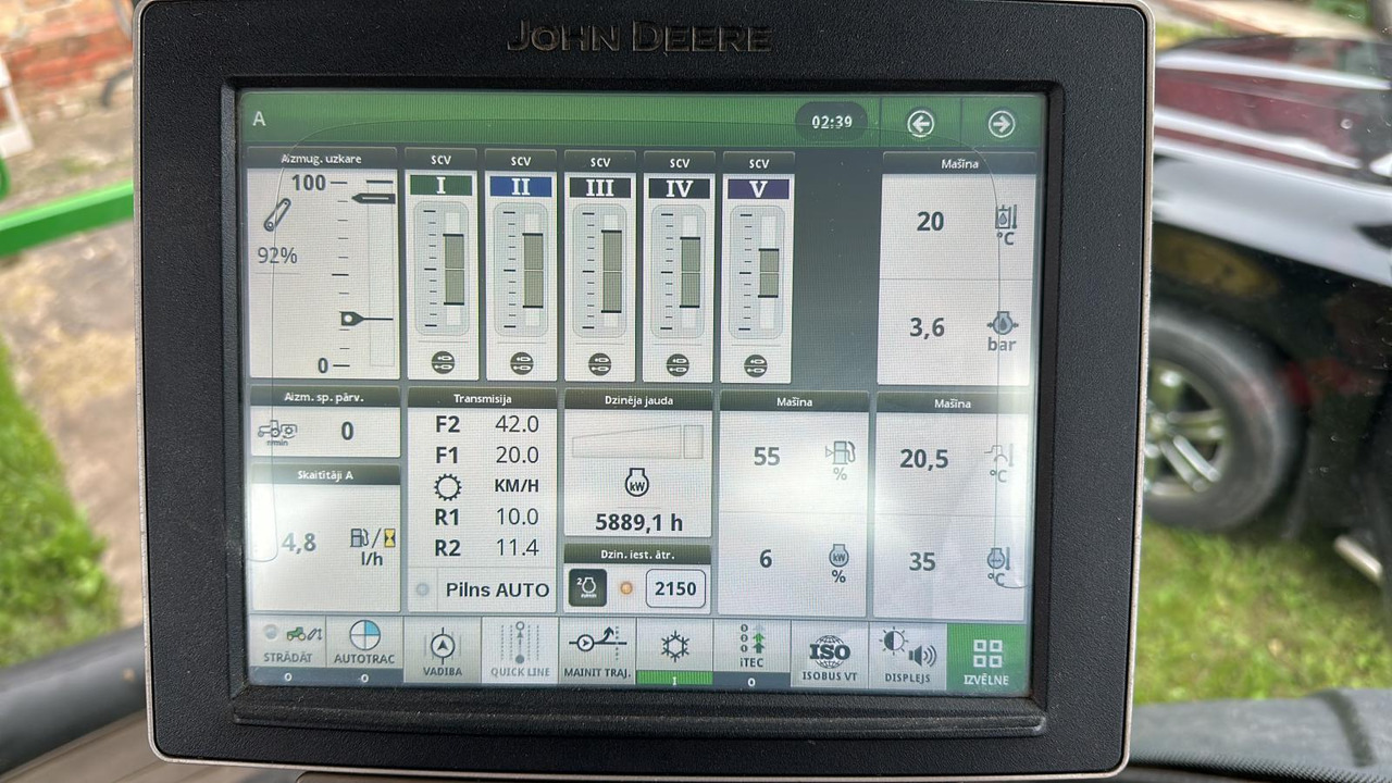 Kāpurķēžu traktors John Deere 8345RT: foto 8