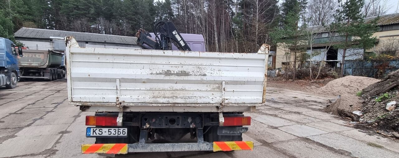 MAN 15.224 - Kravas automašīna pašizgāzējs, Kravas auto ar manipulatoru: foto 3 MAN 15.224 - Kravas automašīna pašizgāzējs, Kravas auto ar manipulatoru: foto 3
