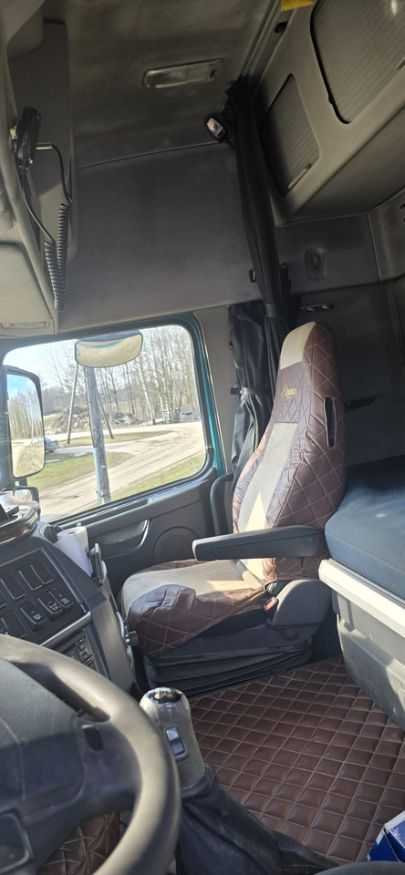 VOLVO FH 460 - Kokvedējs: foto 5 VOLVO FH 460 - Kokvedējs: foto 5