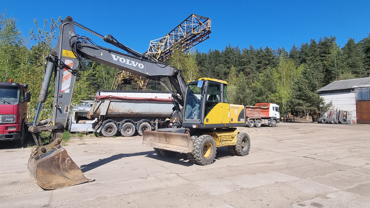 Volvo EW160 - Riteņu ekskavators: foto 1 Volvo EW160 - Riteņu ekskavators: foto 1