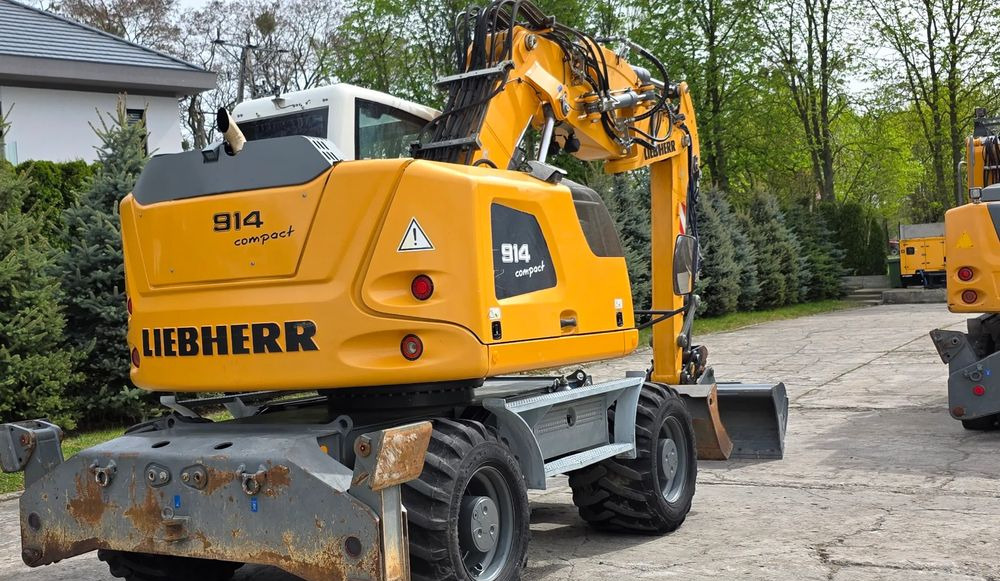 Liebherr A 914 COMPACT - Riteņu ekskavators: foto 5 Liebherr A 914 COMPACT - Riteņu ekskavators: foto 5