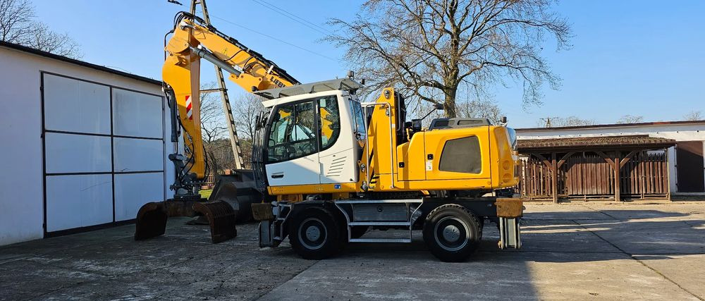 Liebherr LH 22 M - Atkritumu iekrāvējs: foto 1 Liebherr LH 22 M - Atkritumu iekrāvējs: foto 1