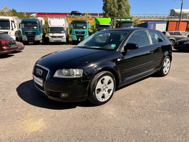 Audi A3 2.0 FSI Ambition S3 nur Export!! - Vieglā automašīna: foto 3 Audi A3 2.0 FSI Ambition S3 nur Export!! - Vieglā automašīna: foto 3